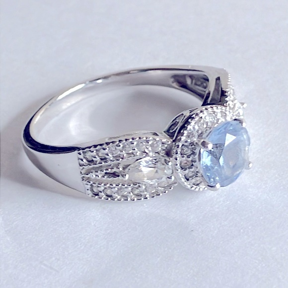 ‼️‼️Ring‼️‼️ - Picture 2 of 4